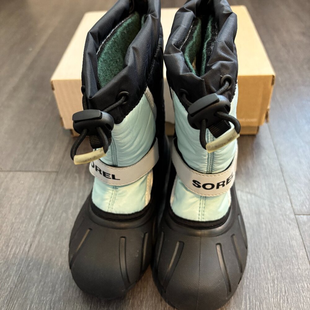 Sorel Winter Boots Flurry TP Youth Size 12